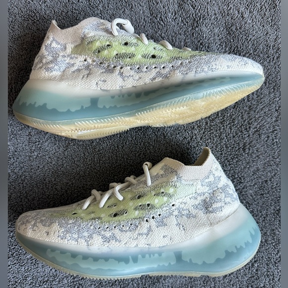 adidas Yeezy Boost 380 - Alien Blue - Men 7.5 - Barely Worn - Picture 4 of 13